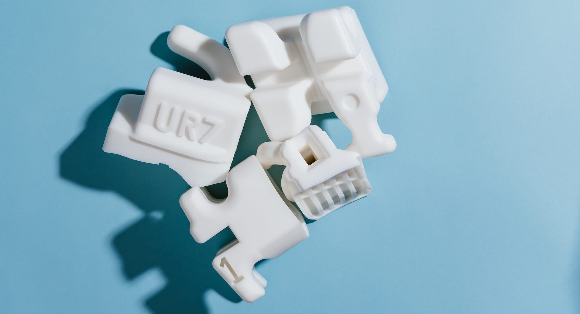 Broches orthodontiques pour patients de Oka